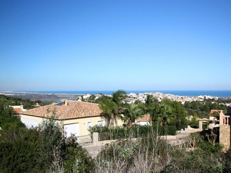 Villa à vendre dans Rafol de Almunia, Alicante