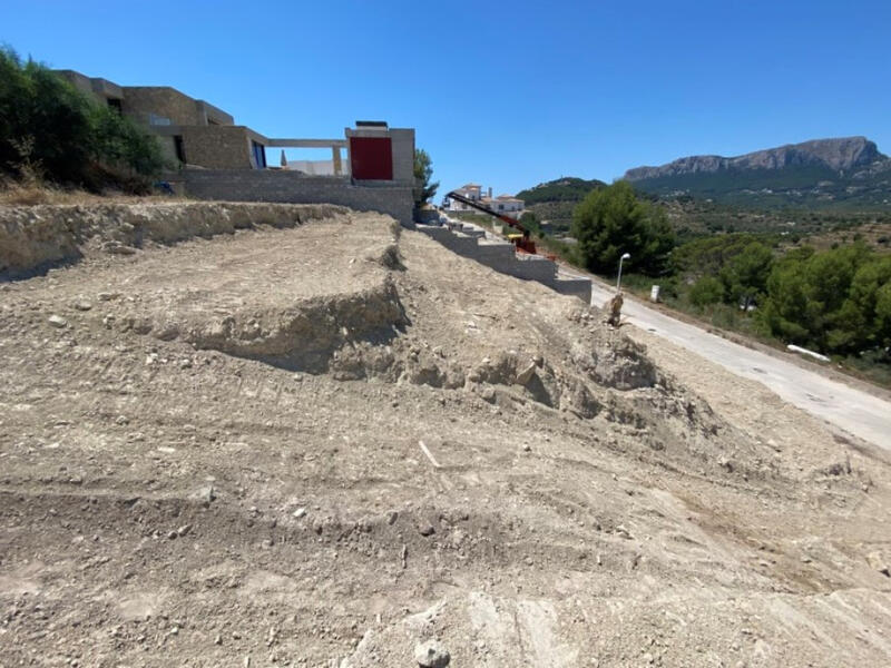 Terrain à vendre dans Calpe, Alicante