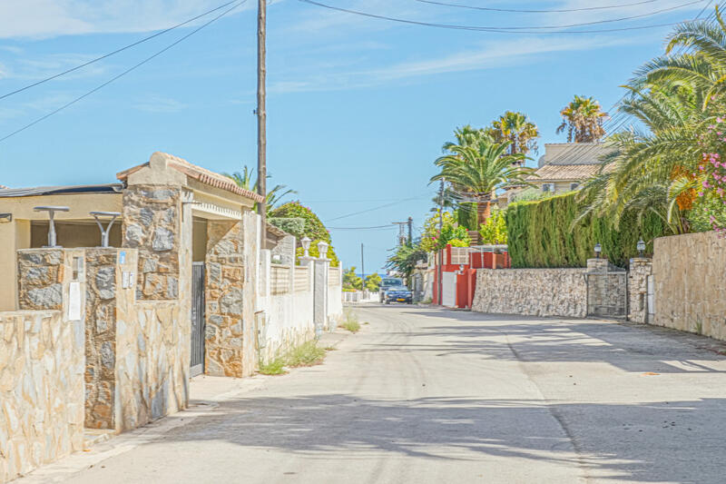 Terrain à vendre dans Benissa, Alicante