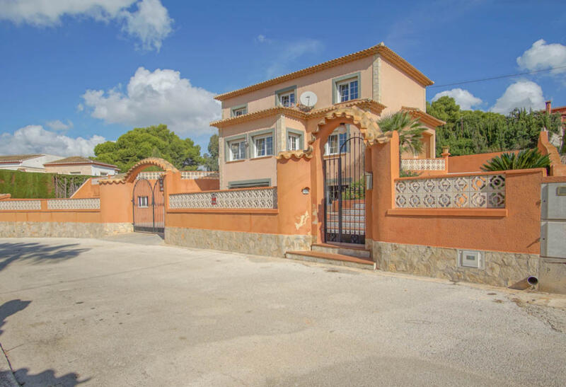 Villa zu verkaufen in Calpe, Alicante