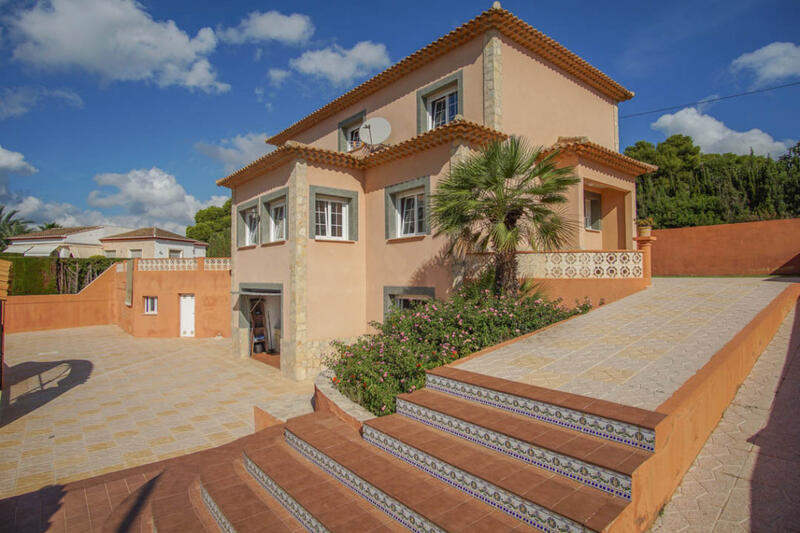 5 Cuarto Villa en venta