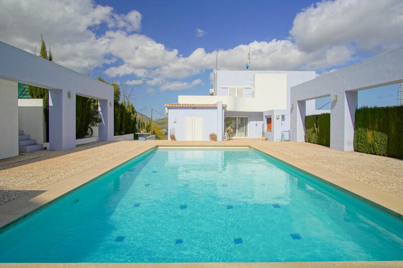 Villa à vendre dans Pedreguer, Alicante