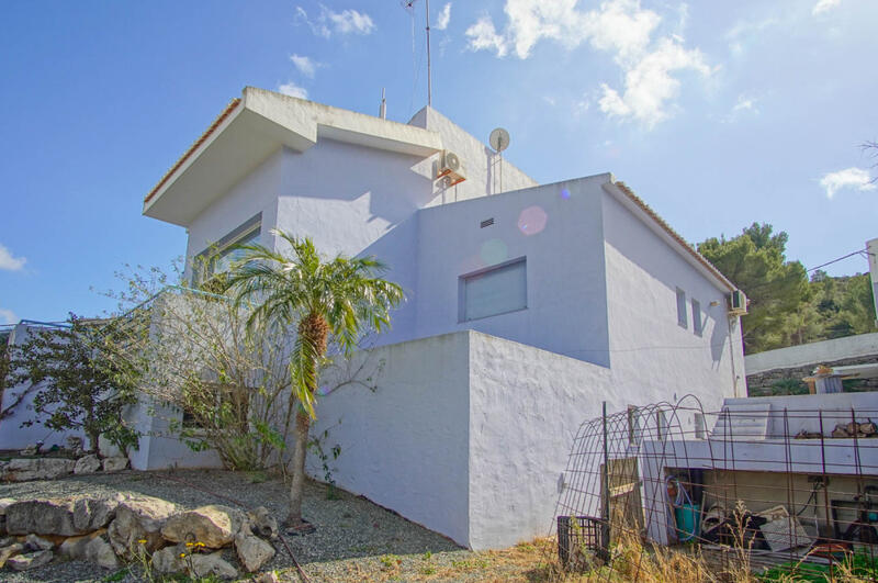 4 Cuarto Villa en venta