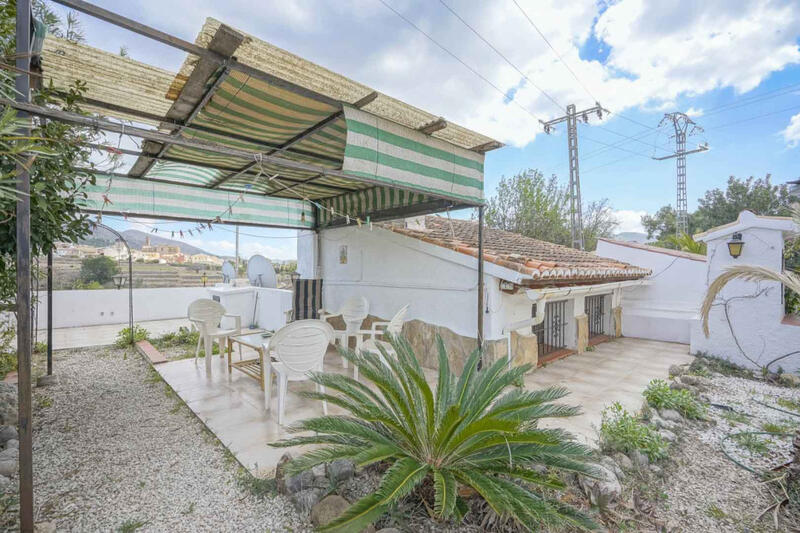 2 Cuarto Villa en venta