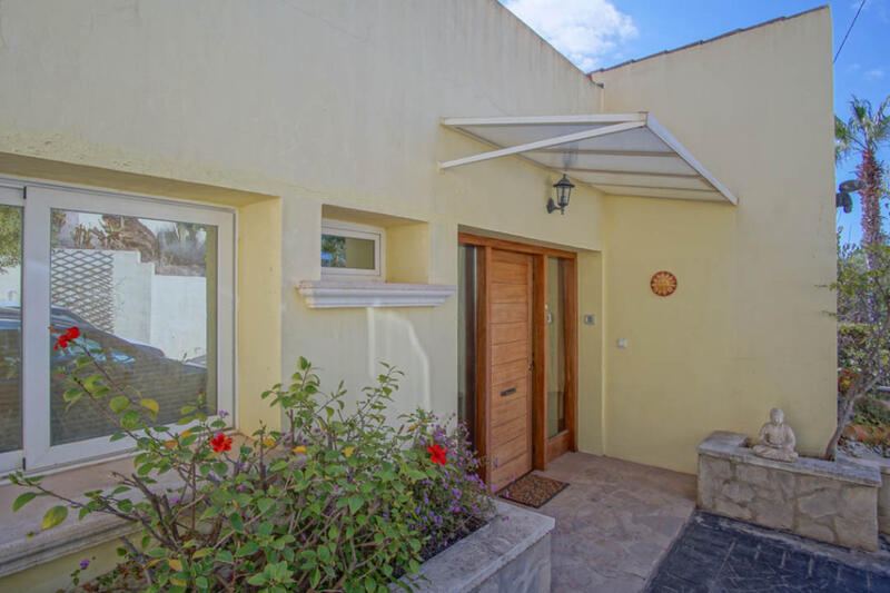 3 bedroom Villa for sale