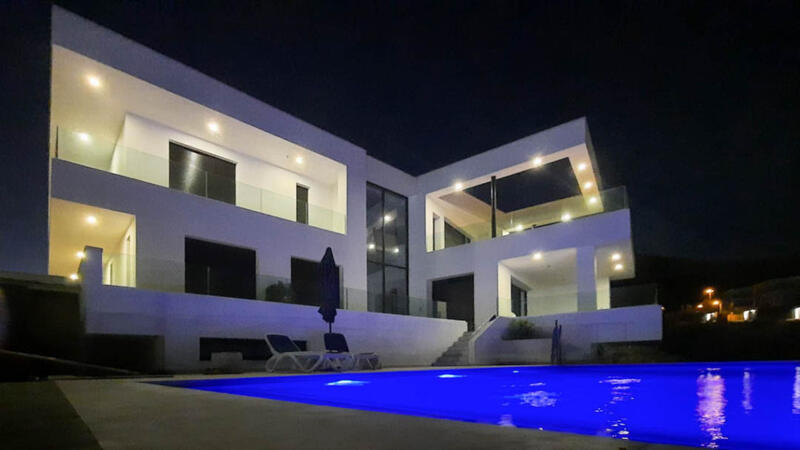 Villa Te koop in Finestrat, Alicante