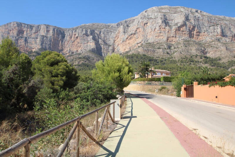 Terrain à vendre dans Javea, Alicante