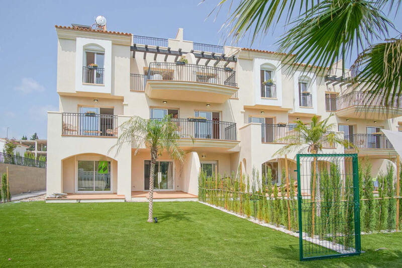 Apartment for sale in Denia, Alicante