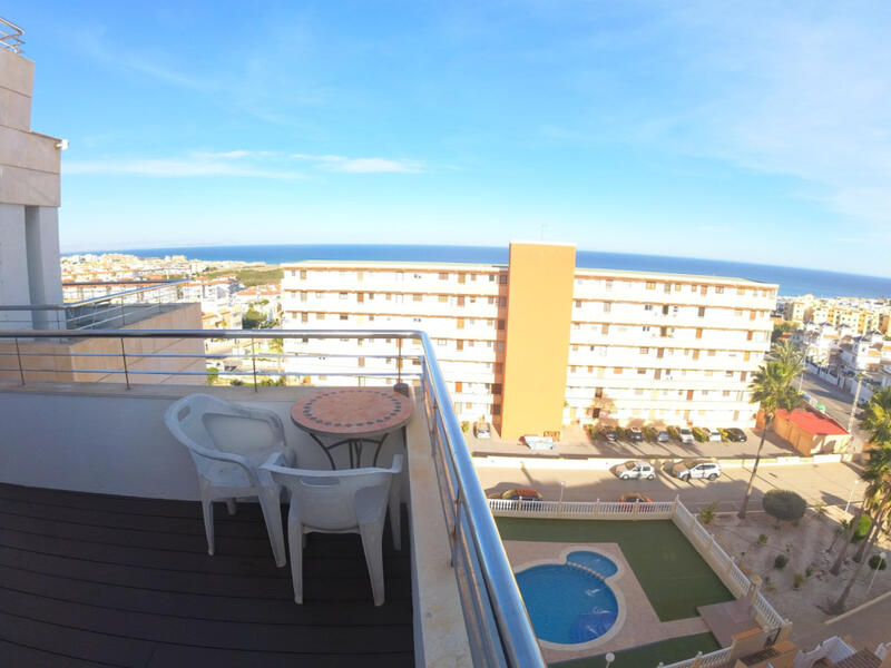 Apartamento en venta en Torrevieja, Alicante