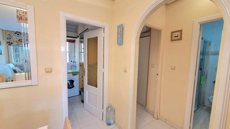 2 slaapkamer Appartement Te koop