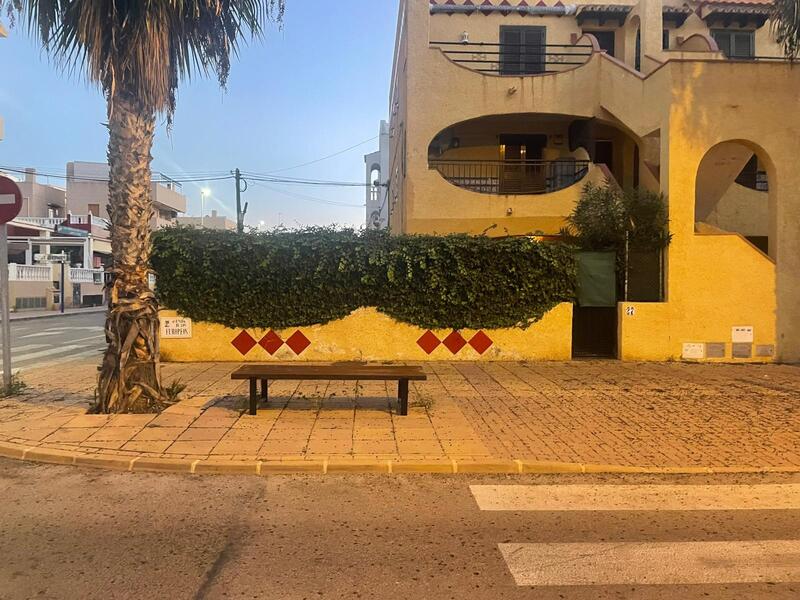 Lägenhet till salu i La Mata, Alicante