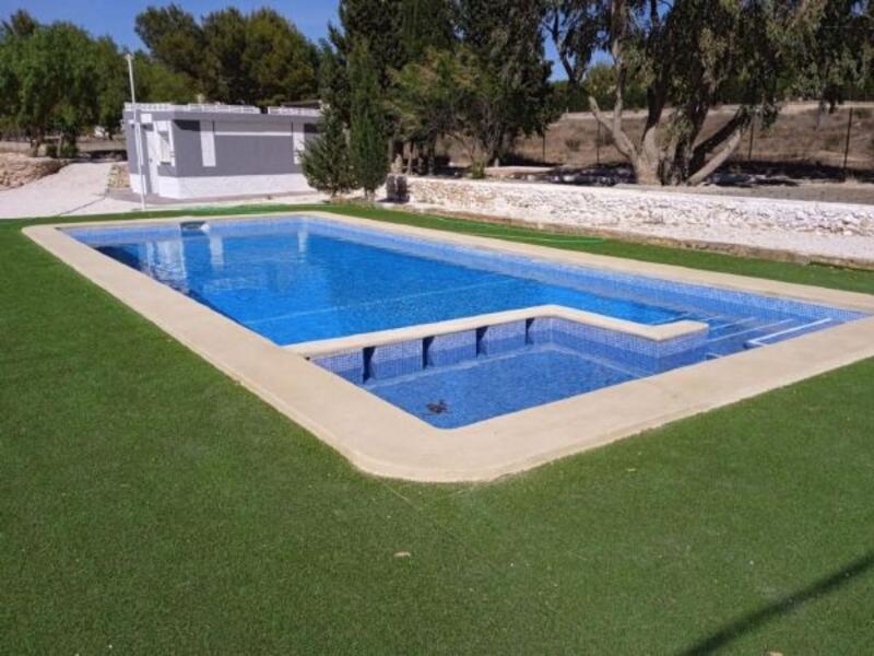 Casa de Campo en venta en Hondon de las Nieves, Alicante