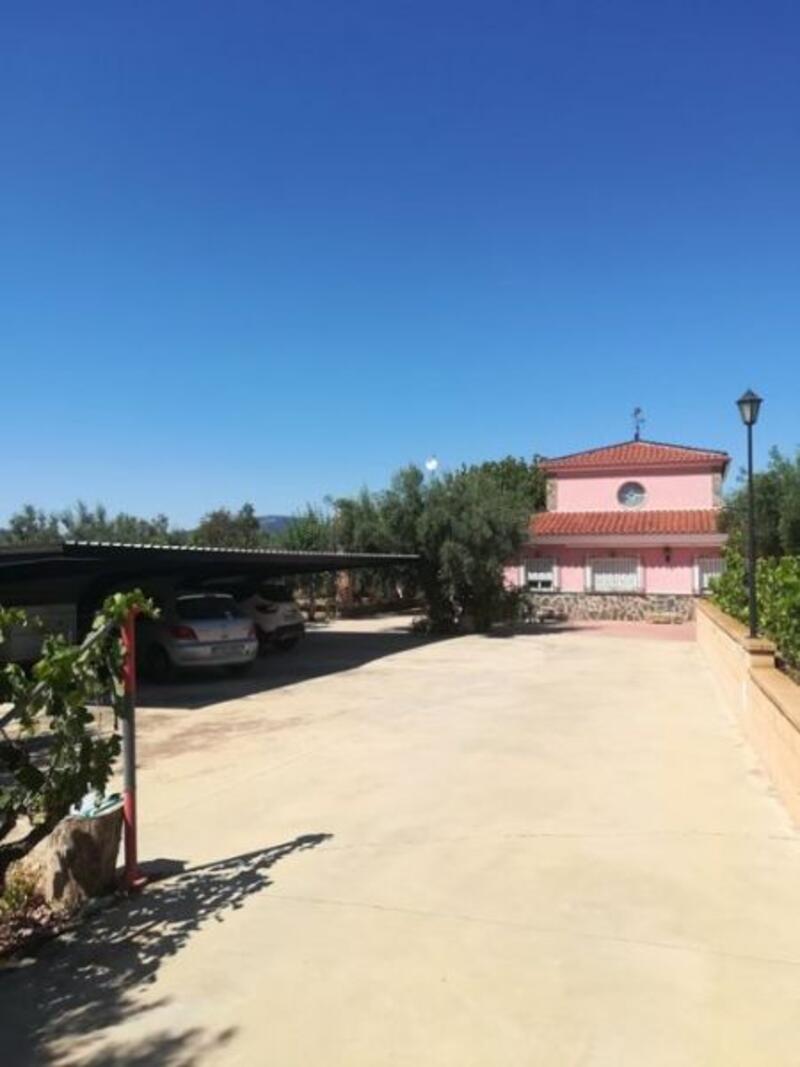 Country House for sale in Onil, Alicante