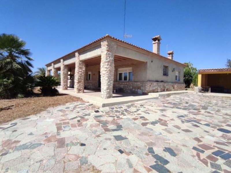 Country House for sale in Novelda, Alicante