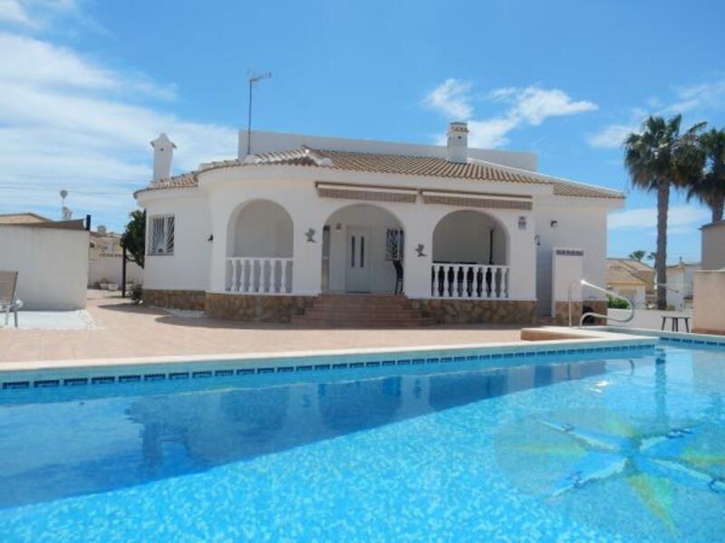 Villa till salu i Ciudad Quesada, Alicante