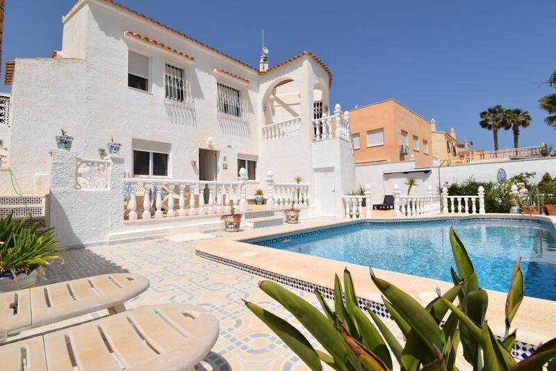 Villa à vendre dans Orihuela Costa, Alicante