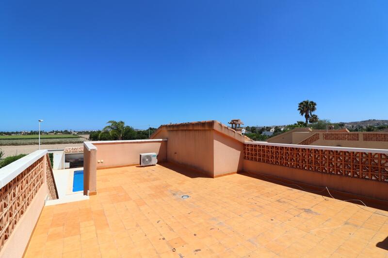 3 Cuarto Villa en venta