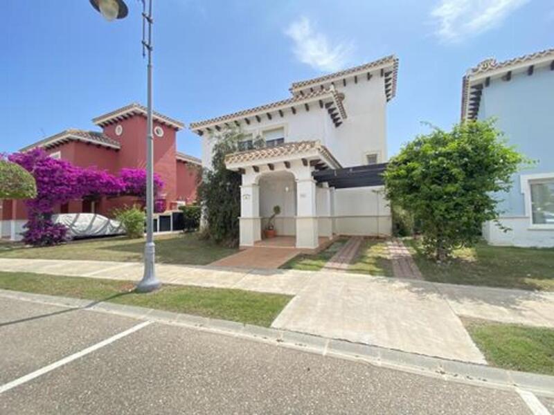 3 Cuarto Villa en venta