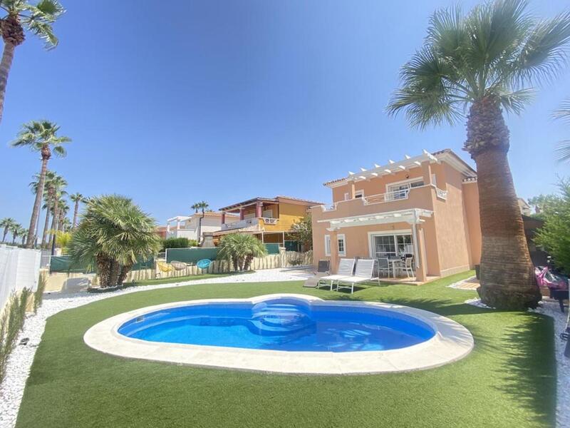 3 bedroom Villa for sale