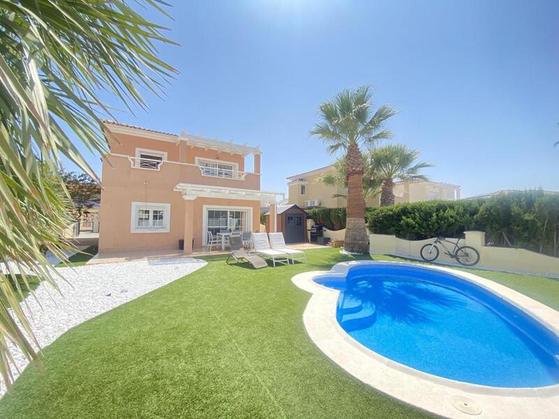 3 bedroom Villa for sale