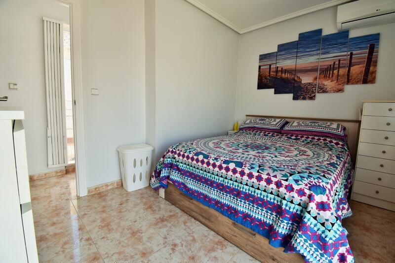 2 Cuarto Villa en venta