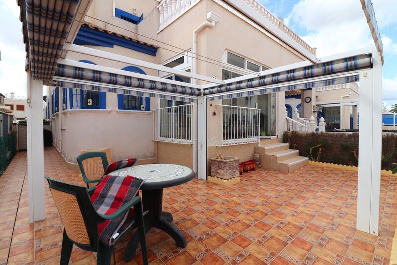 3 Cuarto Villa en venta