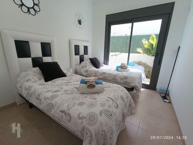 3 Cuarto Villa en venta