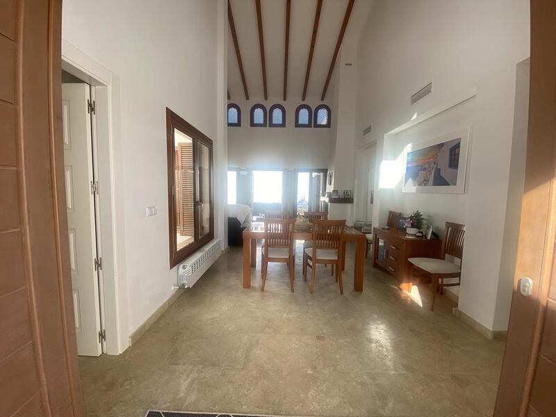 3 Cuarto Villa en venta