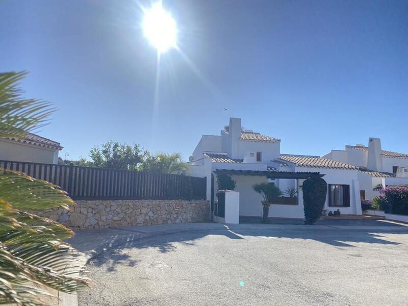 3 Cuarto Villa en venta