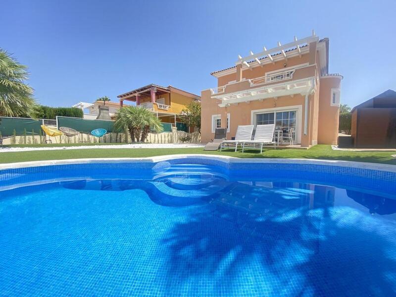 3 bedroom Villa for sale