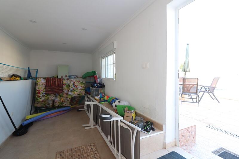 3 Cuarto Villa en venta