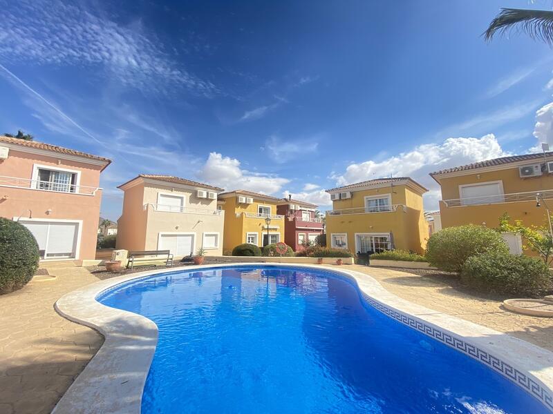 Villa til salgs i Campo de Golf, Murcia