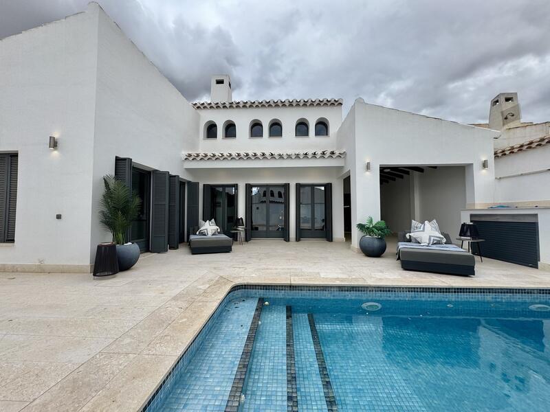 Villa à vendre dans El Valle Golf, Murcia