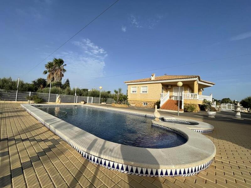 Villa à vendre dans Gea y Truyols, Murcia