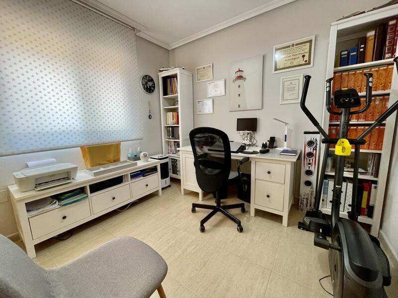 3 Schlafzimmer Appartement zu verkaufen