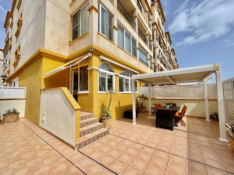 3 bedroom Apartment for sale