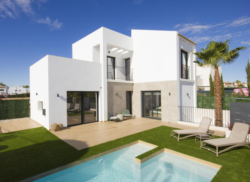 Villa til salgs i Rojales, Alicante