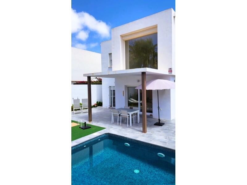 3 bedroom Villa for sale