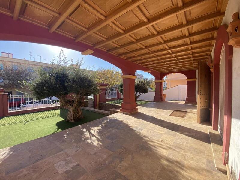 4 Cuarto Villa en venta