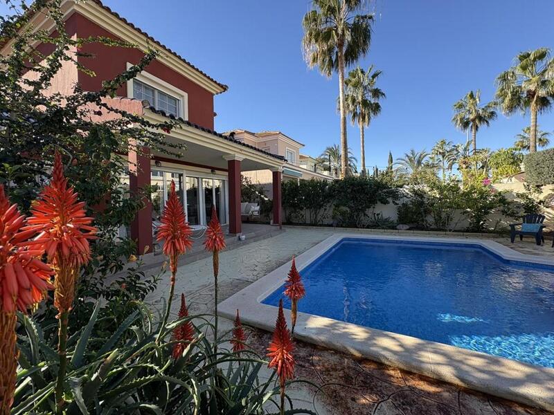 Villa zu verkaufen in Campo de Golf, Murcia