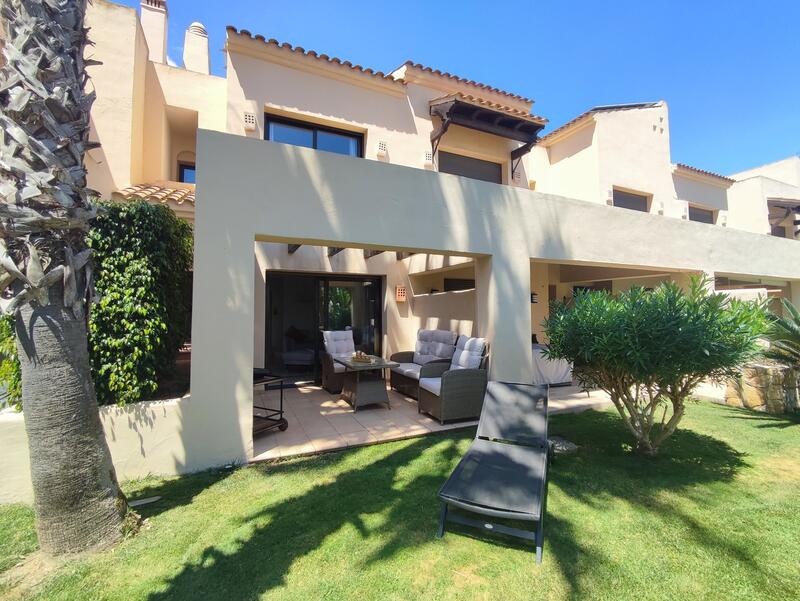 Townhouse for sale in Mar Menor Golf Resort, Murcia