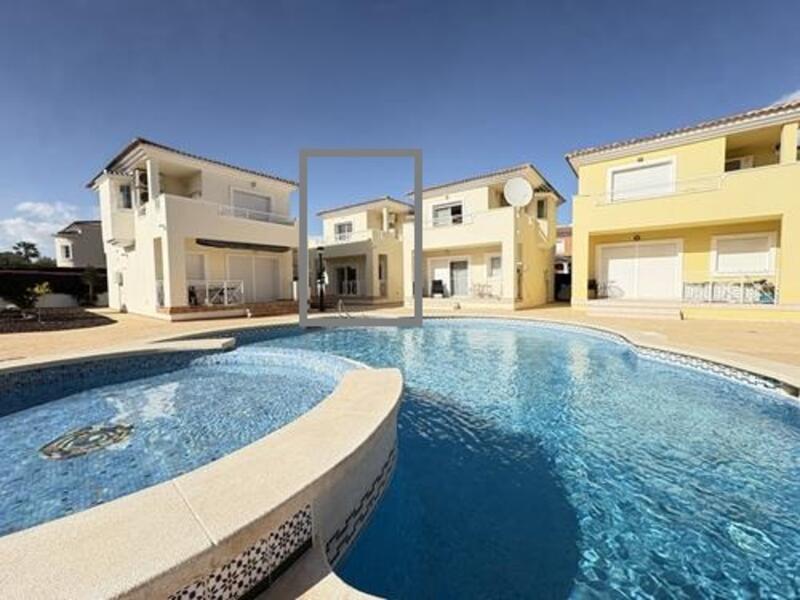 2 bedroom Villa for sale