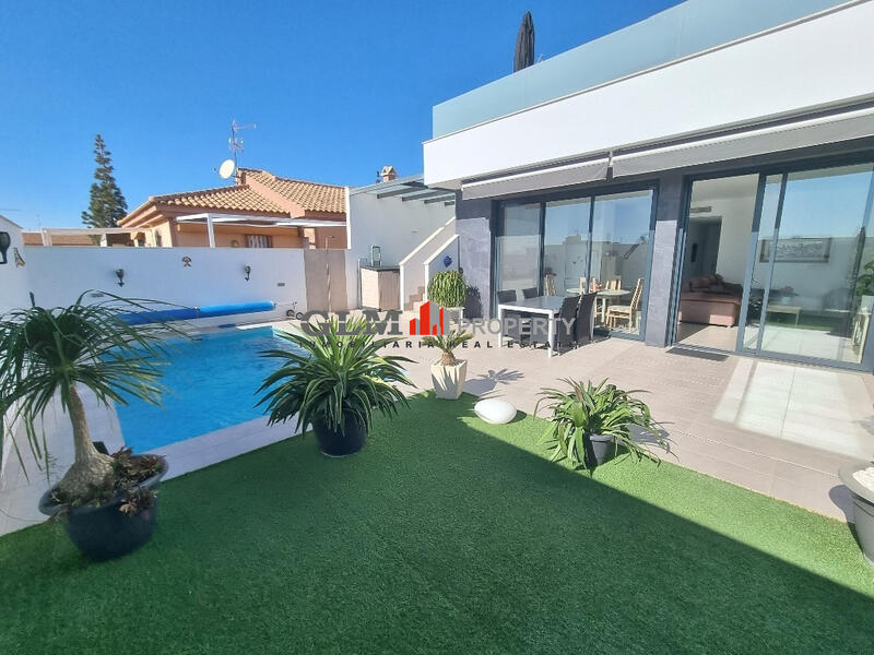 Apartamento en venta en Los Alcazares, Murcia