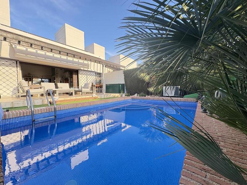 Villa til salg i Mar Menor Golf Resort, Murcia