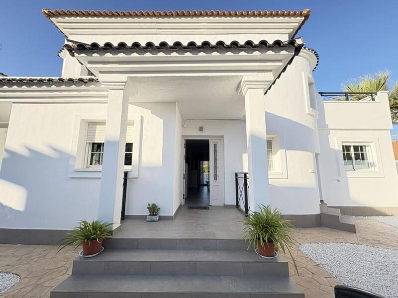 3 Cuarto Villa en venta