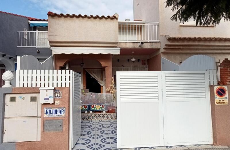 Townhouse for sale in Los Alcazares, Murcia