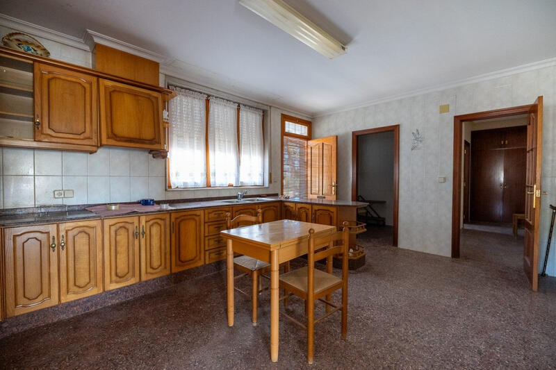 6 Cuarto Villa en venta