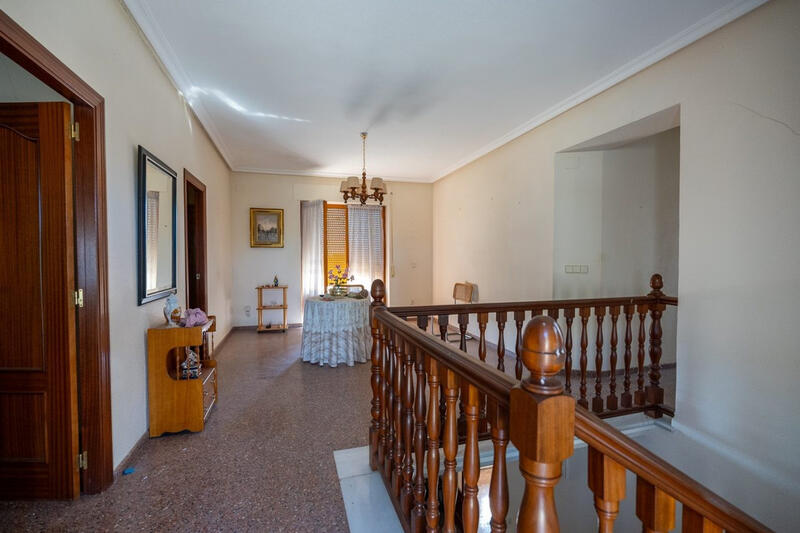 6 Cuarto Villa en venta