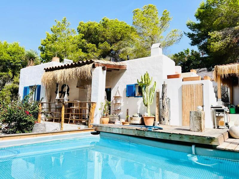 Townhouse for sale in Cala Portinax, Ibiza