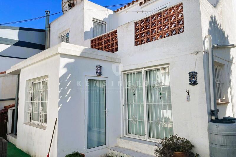 Townhouse for sale in La Siesta, Ibiza